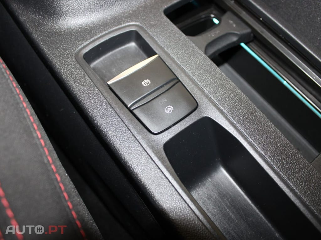 Ford Kuga 1.5 ECOBOOST ST LINE