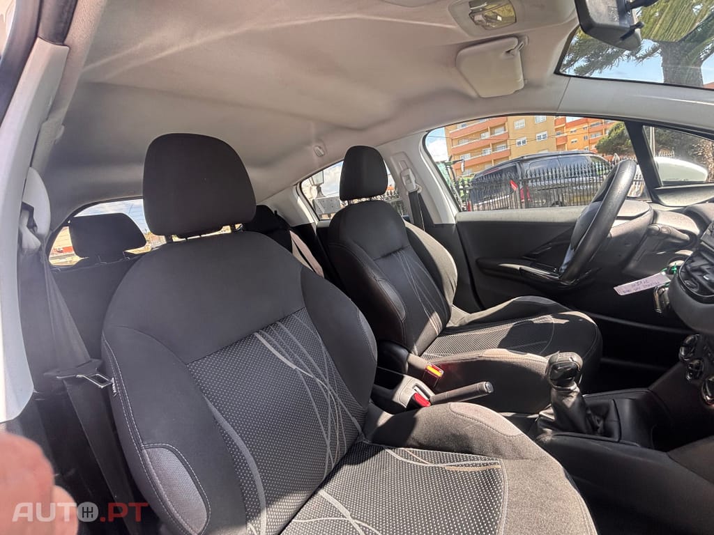 Peugeot 208 1.4 HDi Allure