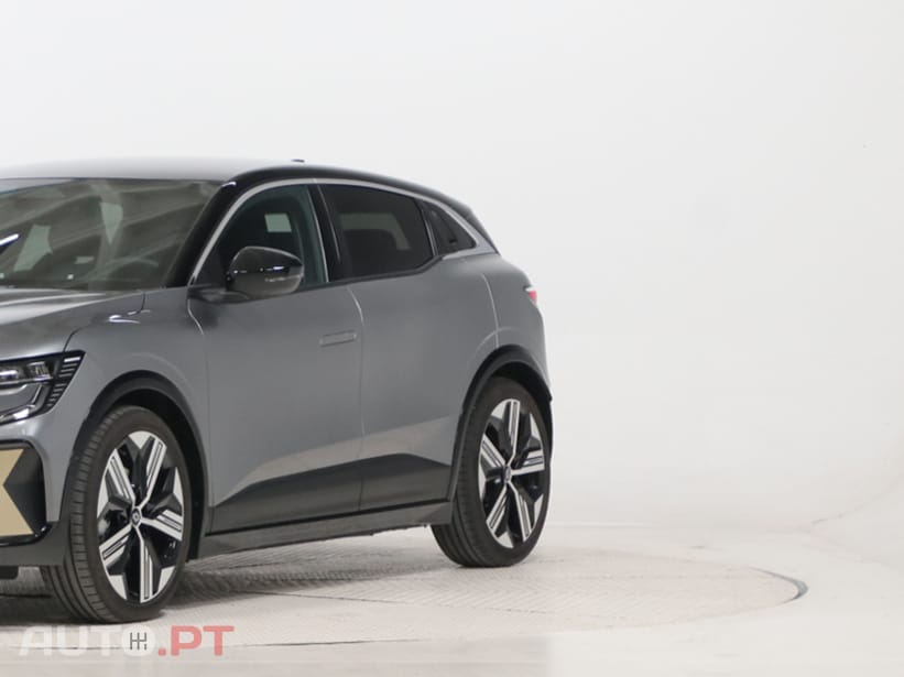 Renault Mégane E-Tech Iconic Optimal Charge 60 KW 220cv