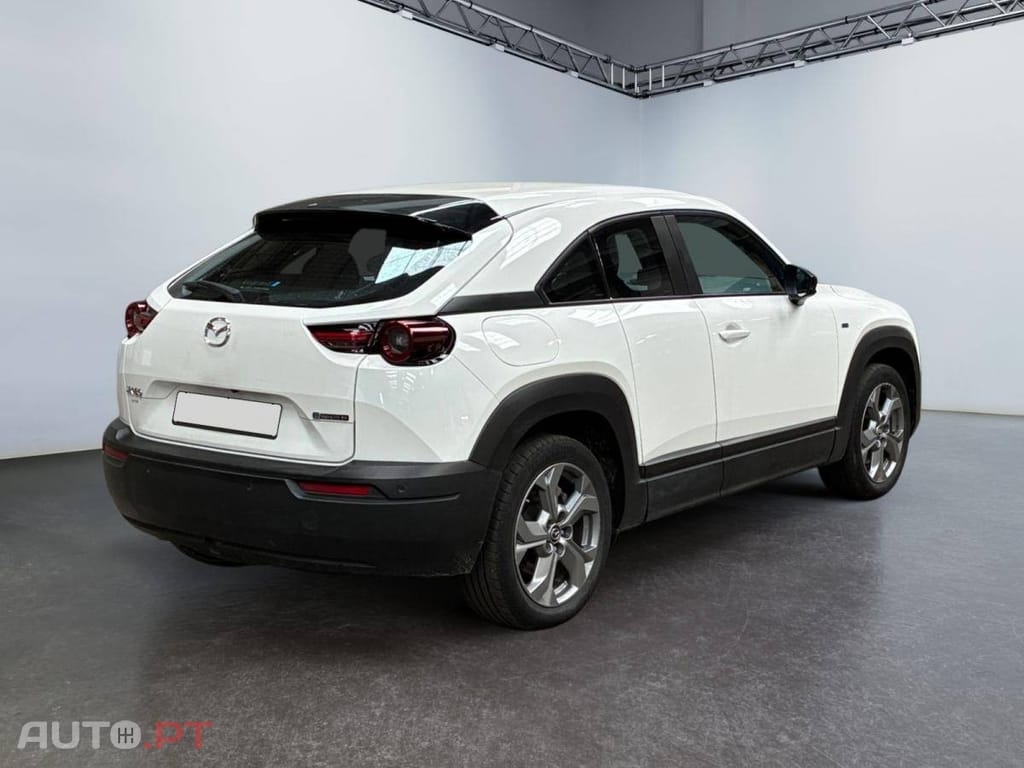 Mazda MX-30 e-Skyactiv Exclusive Line