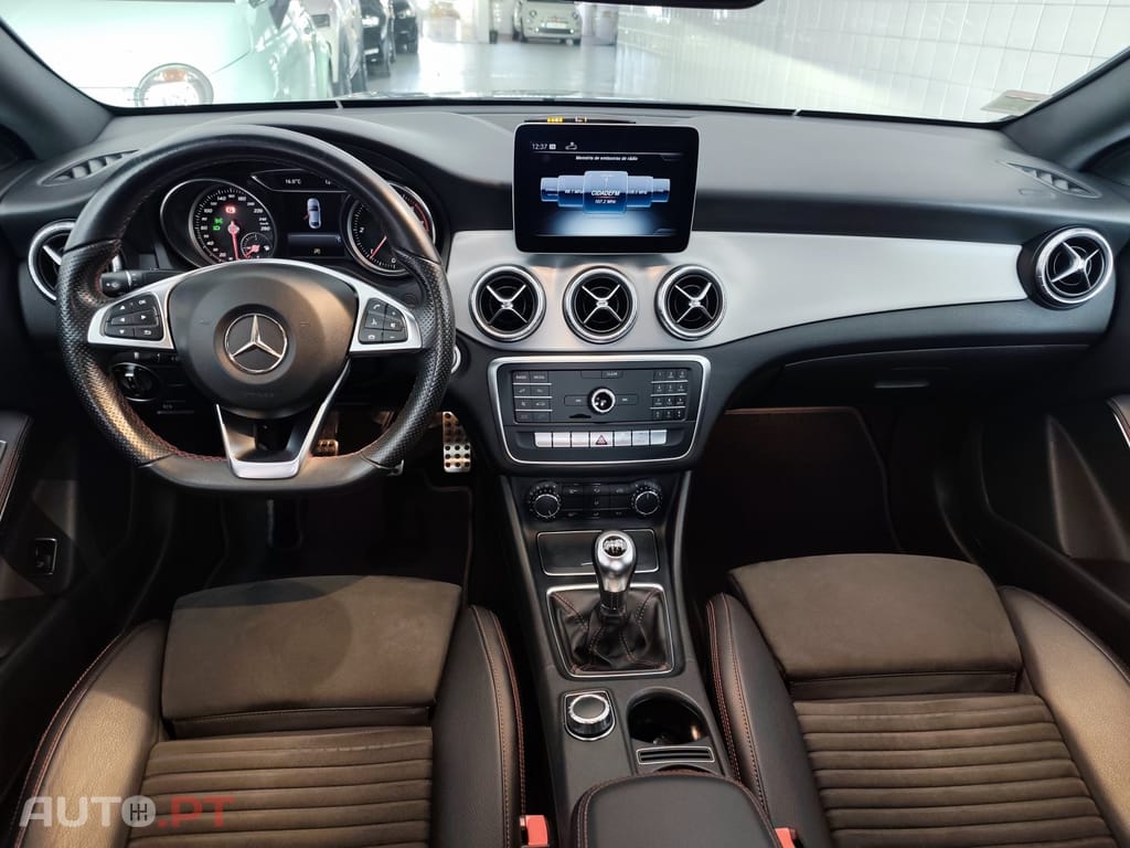 Mercedes-Benz CLA 180 d AMG Line