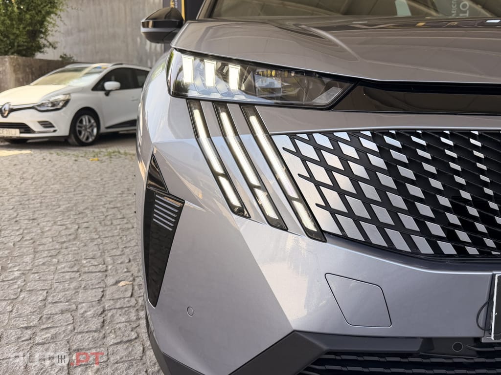 Peugeot 5008 1.2 Hybrid GT e-DCS6