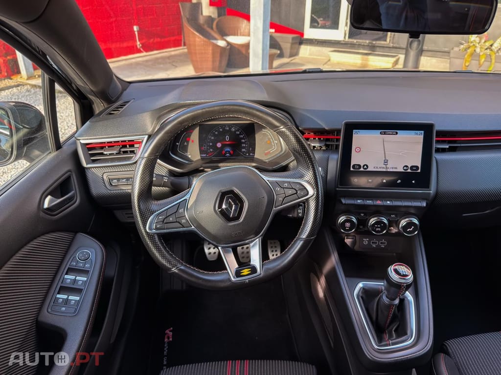 Renault Clio V 1.5 DCI 116 CV RS-LINE