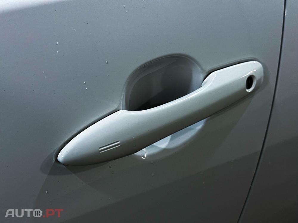 Toyota Yaris Dynamic Edition