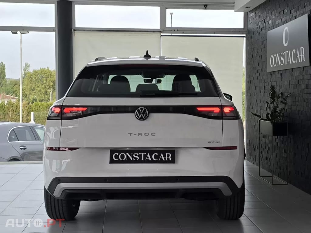 Volkswagen T-Roc 1.5 eTSI Trend DSG