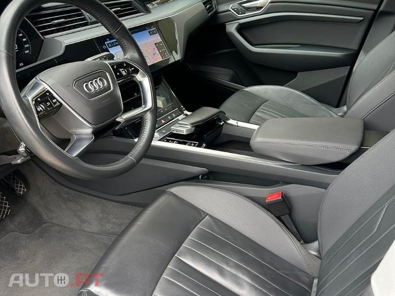 Audi E-Tron 50 quattro