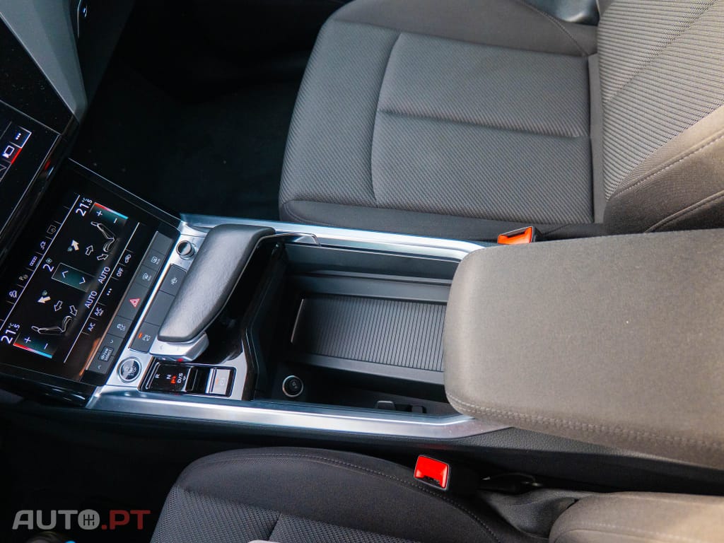 Audi Q8 E-Tron 55 quattro Advanced