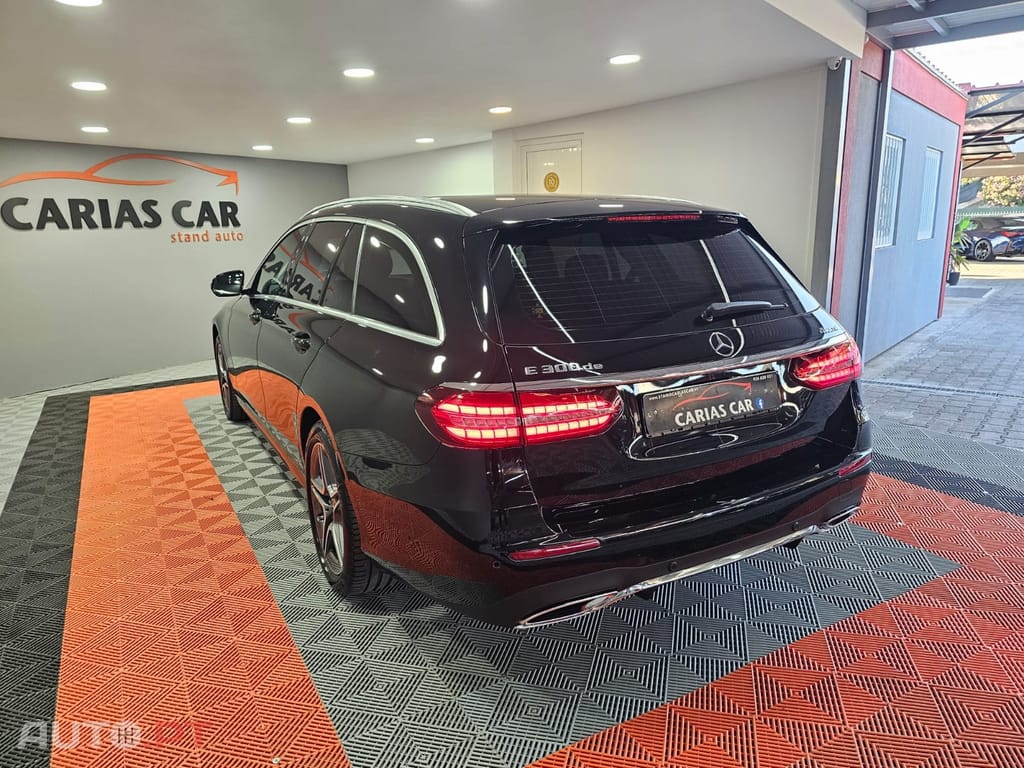Mercedes-Benz E 300 de AMG Line