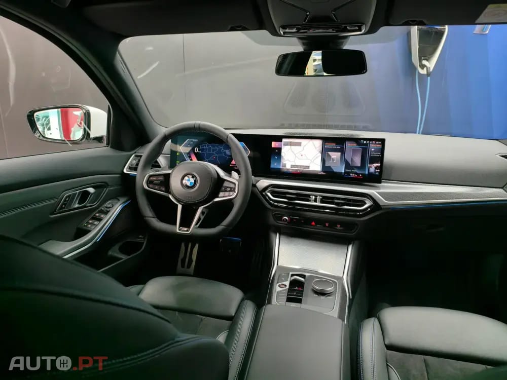 BMW 320 d Pack Desportivo M Auto