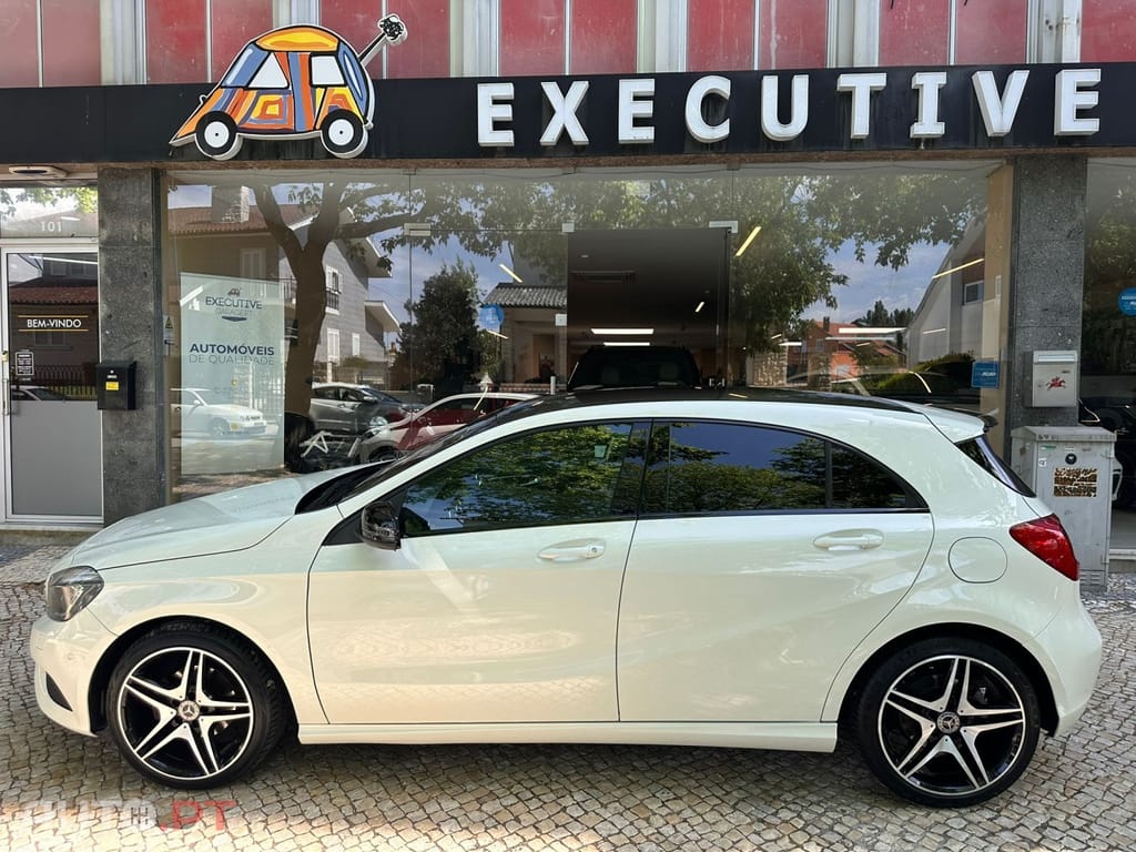 Mercedes-Benz A 180 7G-DCT Urban