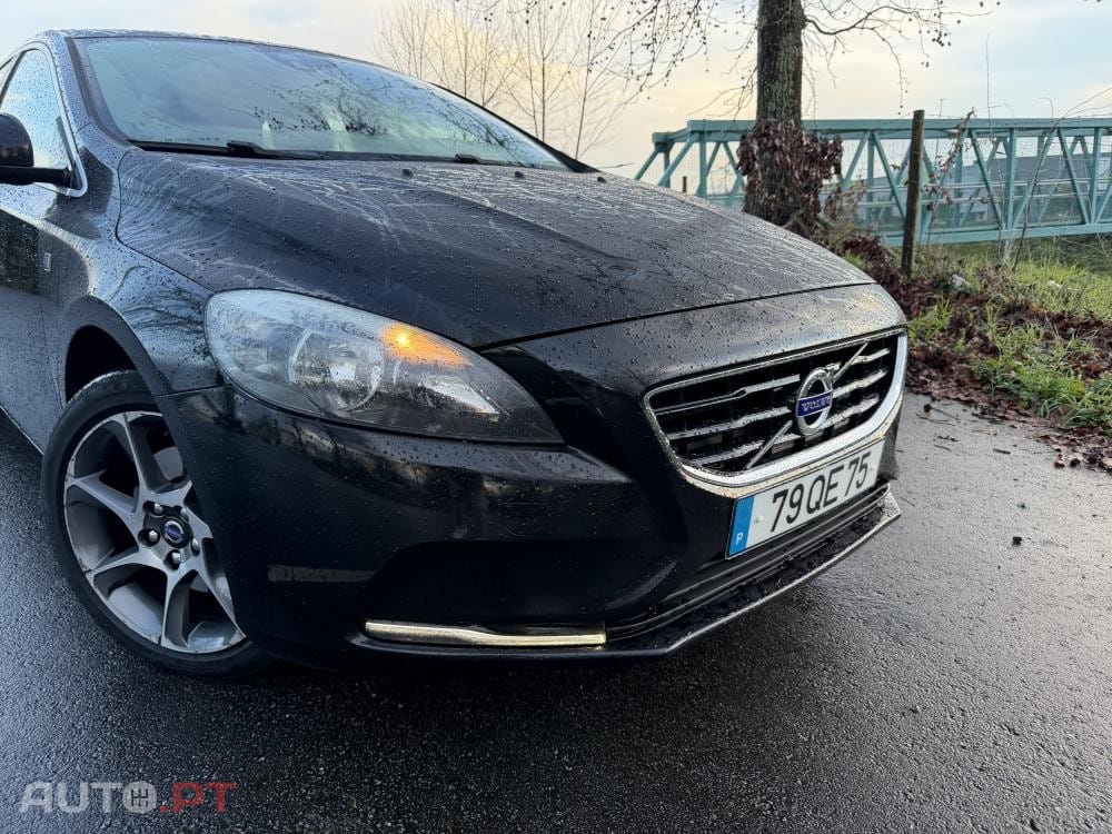 Volvo V40 2.0 D2 Ocean Race Edition