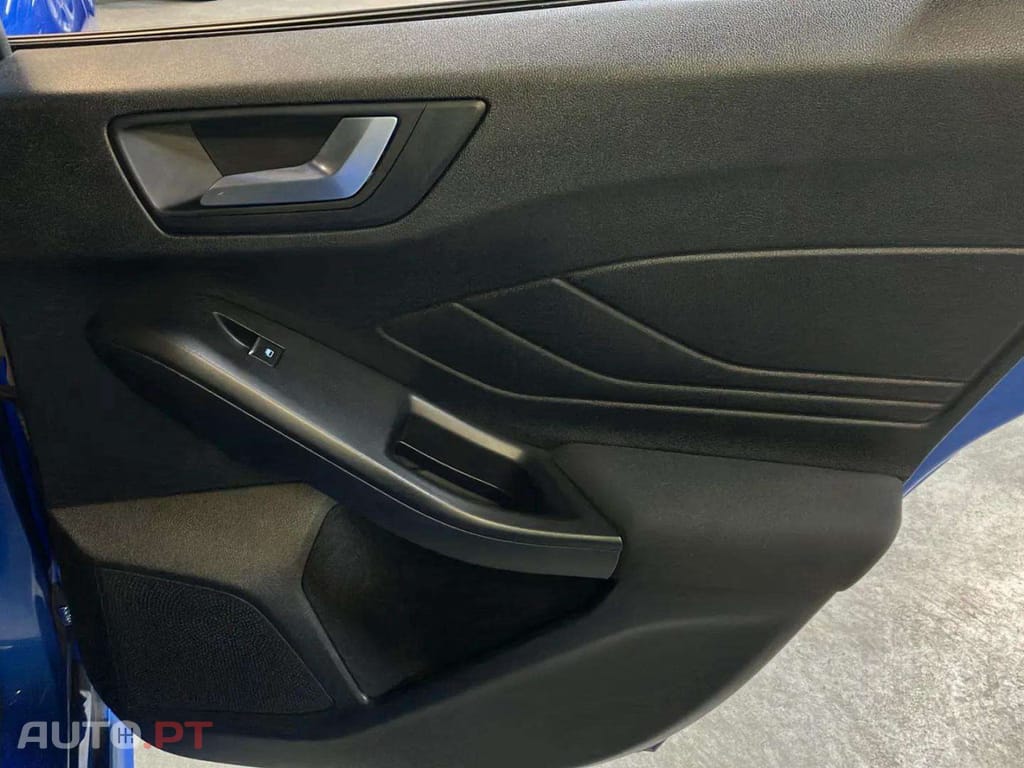 Ford Focus SW 1.0 EcoBoost ST-Line