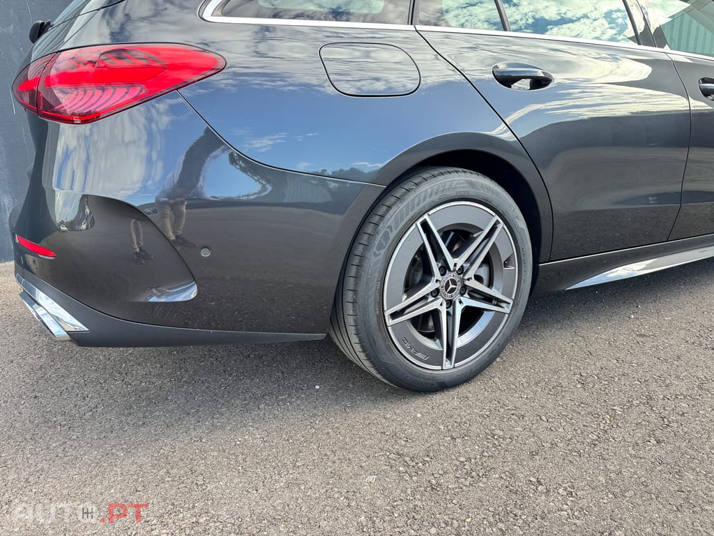 Mercedes-Benz C 300 e St Híbrido/Plug-In EQ AMG Line