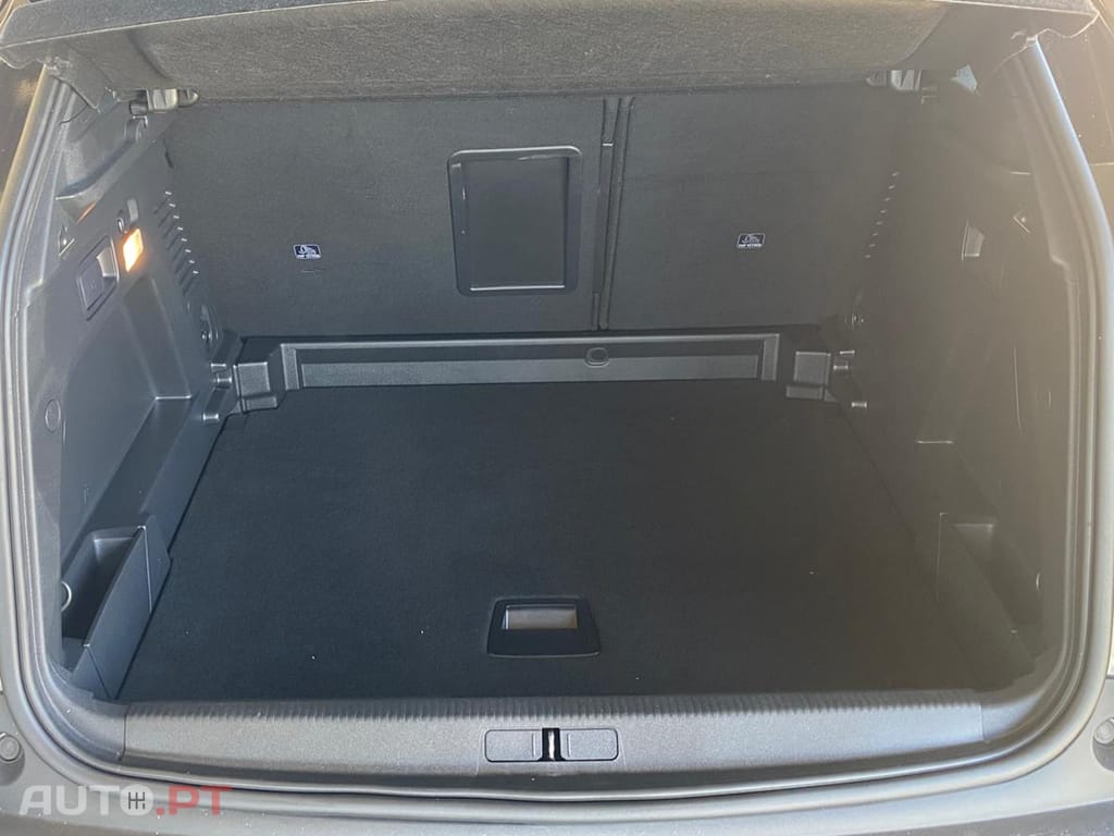 Peugeot 3008 3008 1.2 PureTech GT EAT8