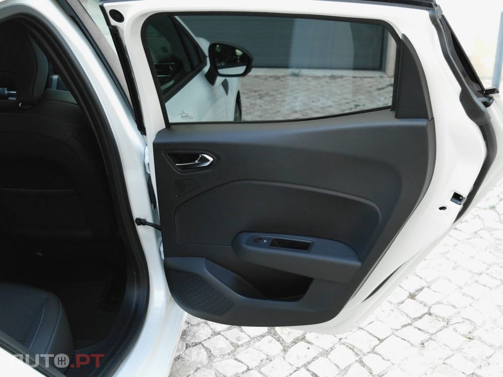 Renault Clio 1.6 E-Tech Full Hybrid Esprit Alpine
