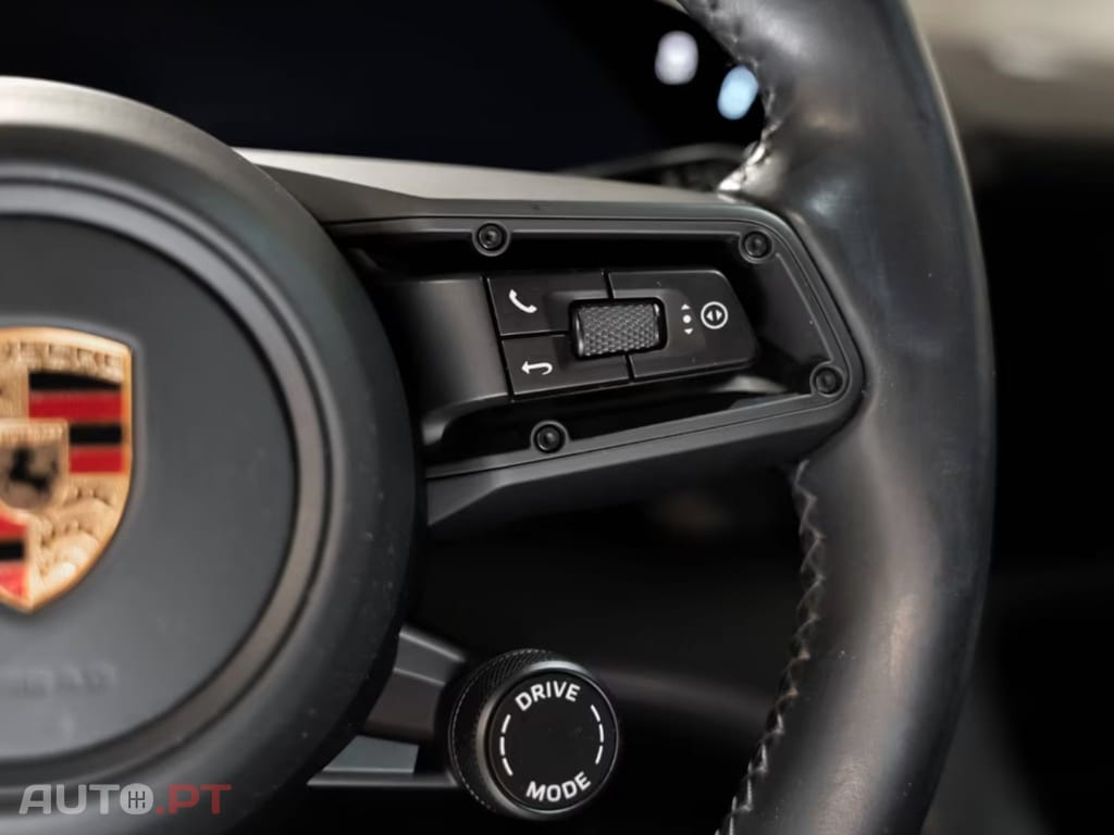 Porsche Taycan GTS I.V.A DEDUTIVEL 