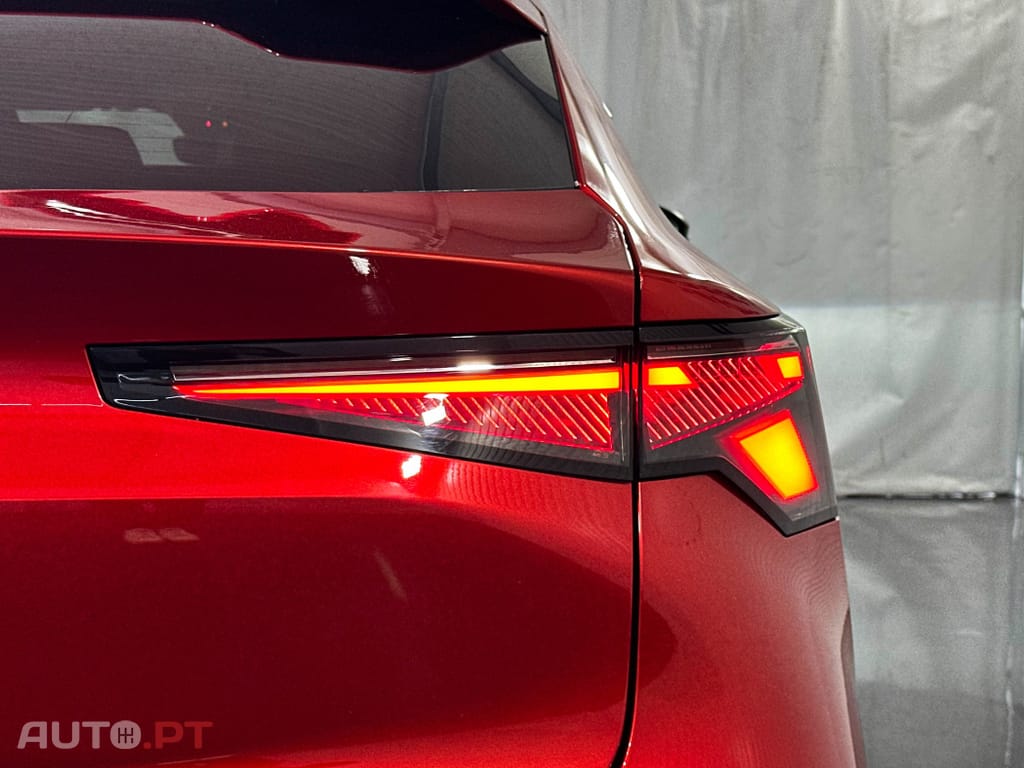 Renault Rafale 1.2 Full Hybrid E-Tech Techno