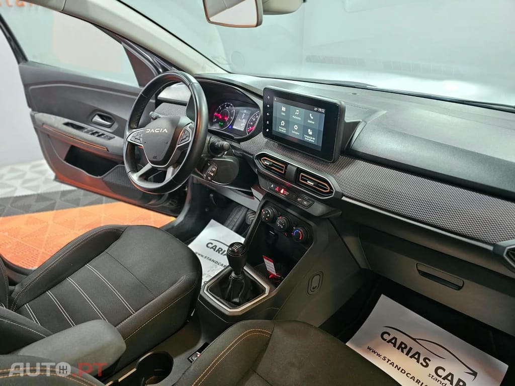 Dacia Sandero 1.0 ECO-G Expression Bi-Fuel