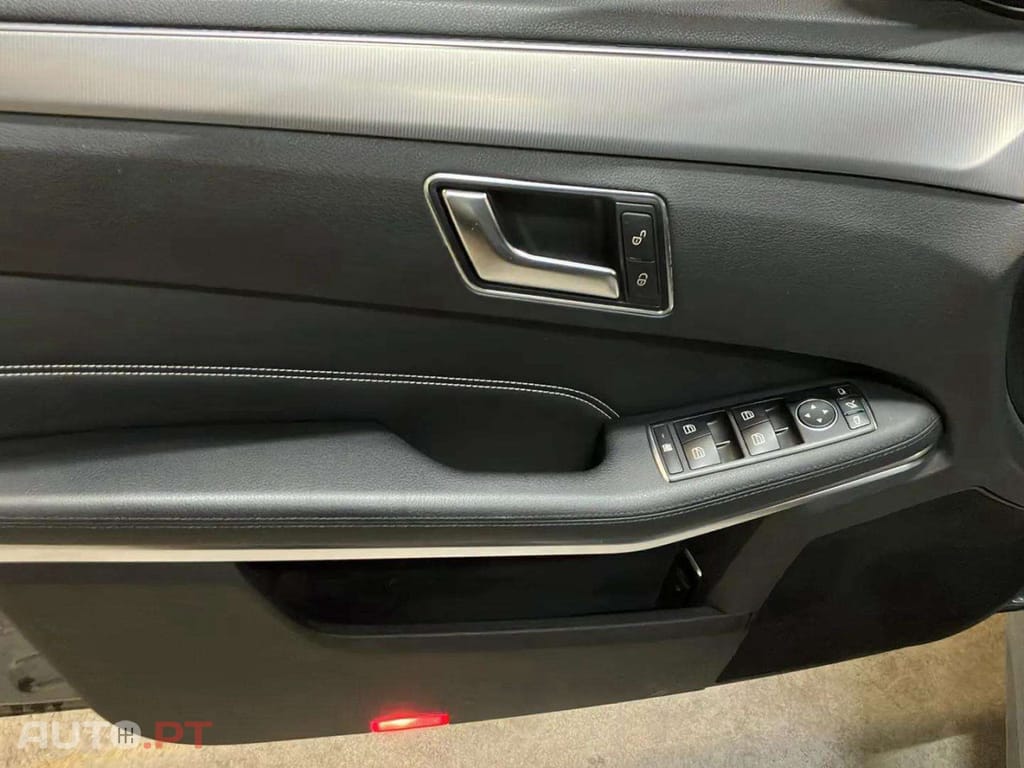 Mercedes-Benz E 300 Bluetec Hybrid Avantgarde
