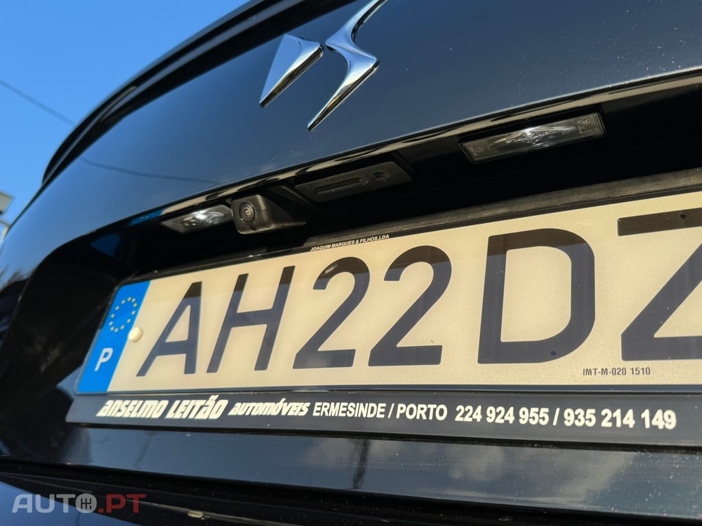 DS DS7 Crossback E-Tense Performance Line EAT8