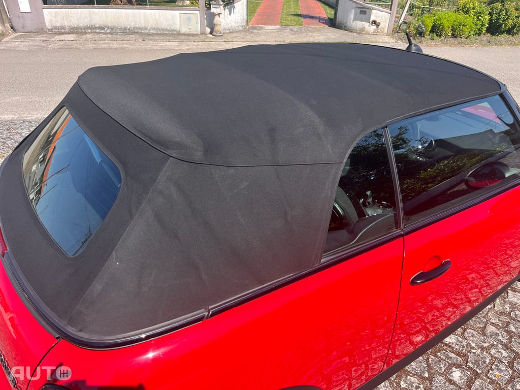 MINI Cabrio Cooper S