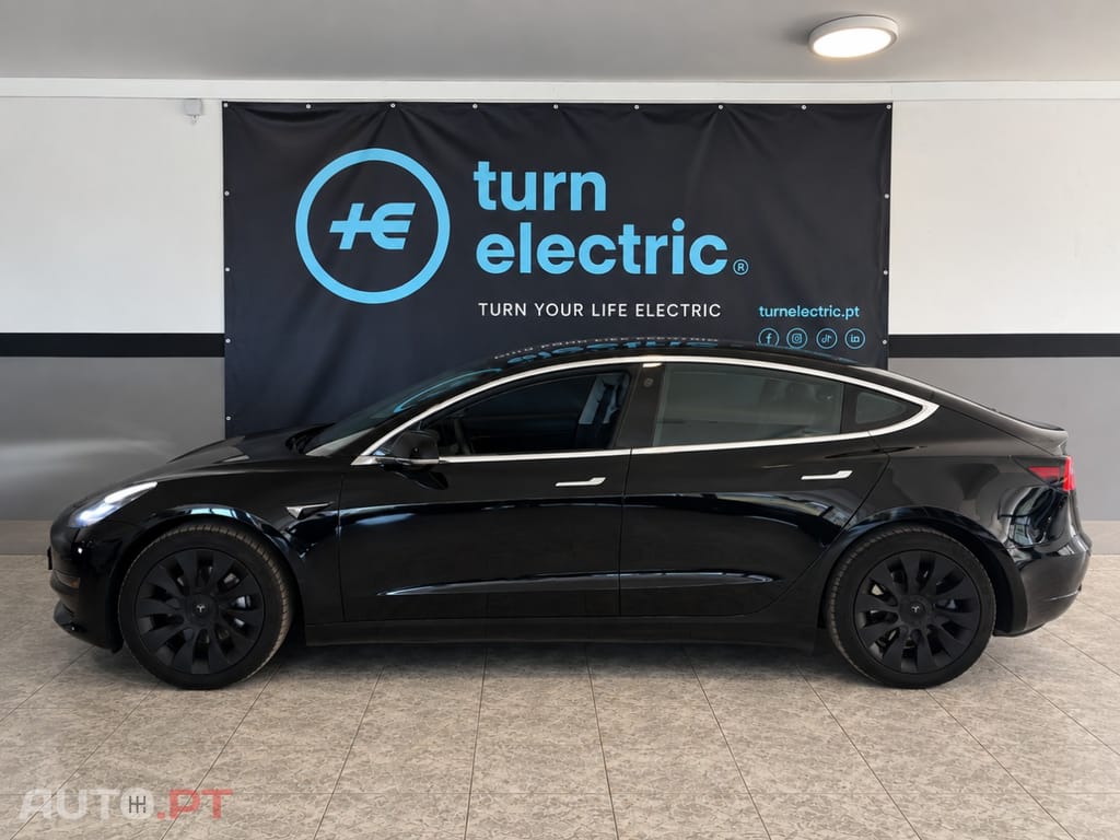 Tesla Model 3 Long Range AWD Dual Motor