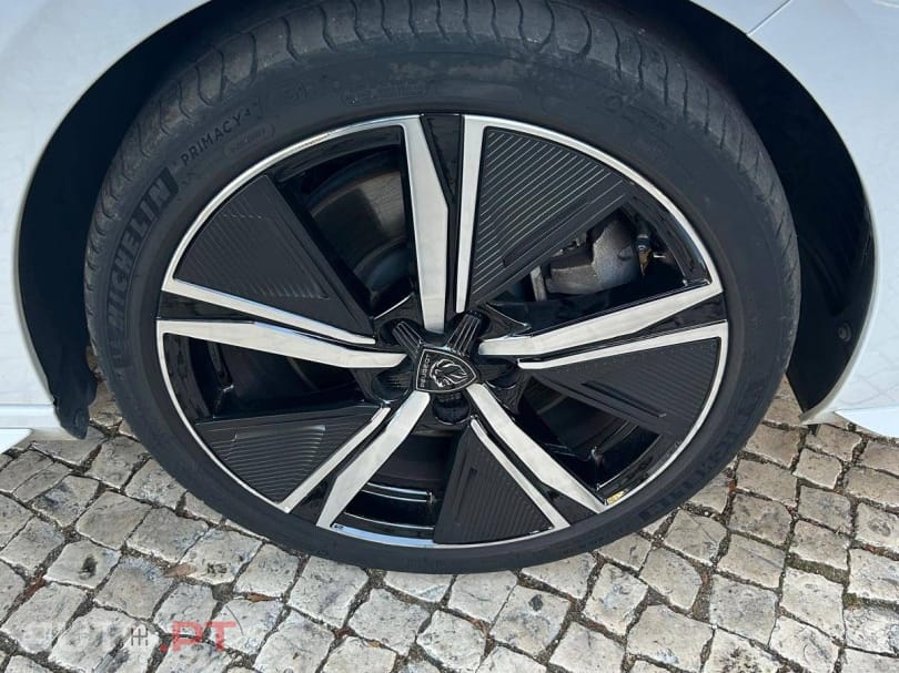 Peugeot 308 SW 1.6 Hybrid GT e-EAT8