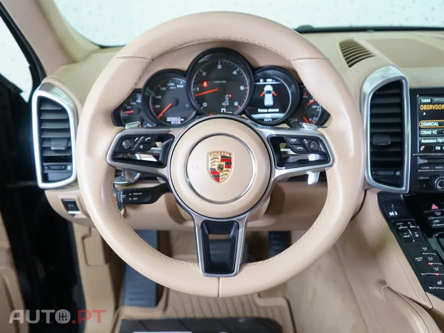 Porsche Cayenne 3.0 V6