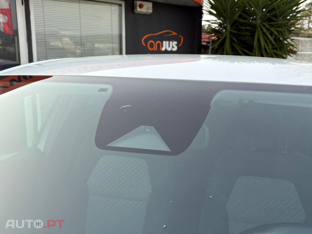 Renault Clio 1.0 TCe Bi-Fuel