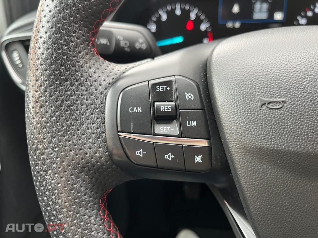 Ford Fiesta 1.0 ECOBOOST ST-LINE