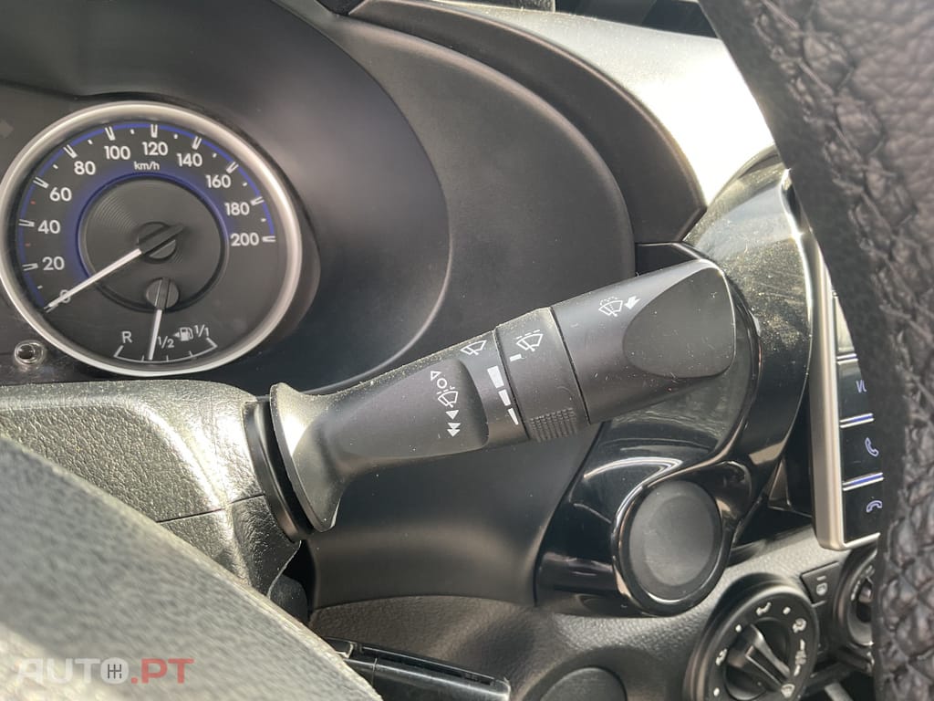 Toyota Hilux 2.4 D-4D 2WD CE