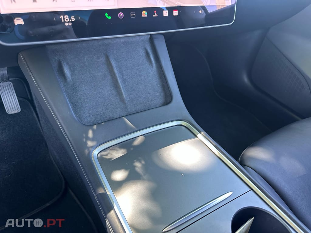 Tesla Model 3 Long-Range Dual Motor AWD