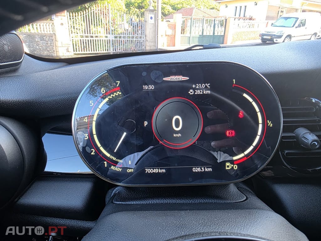 MINI Cooper John Cooper Works Auto Desportiva