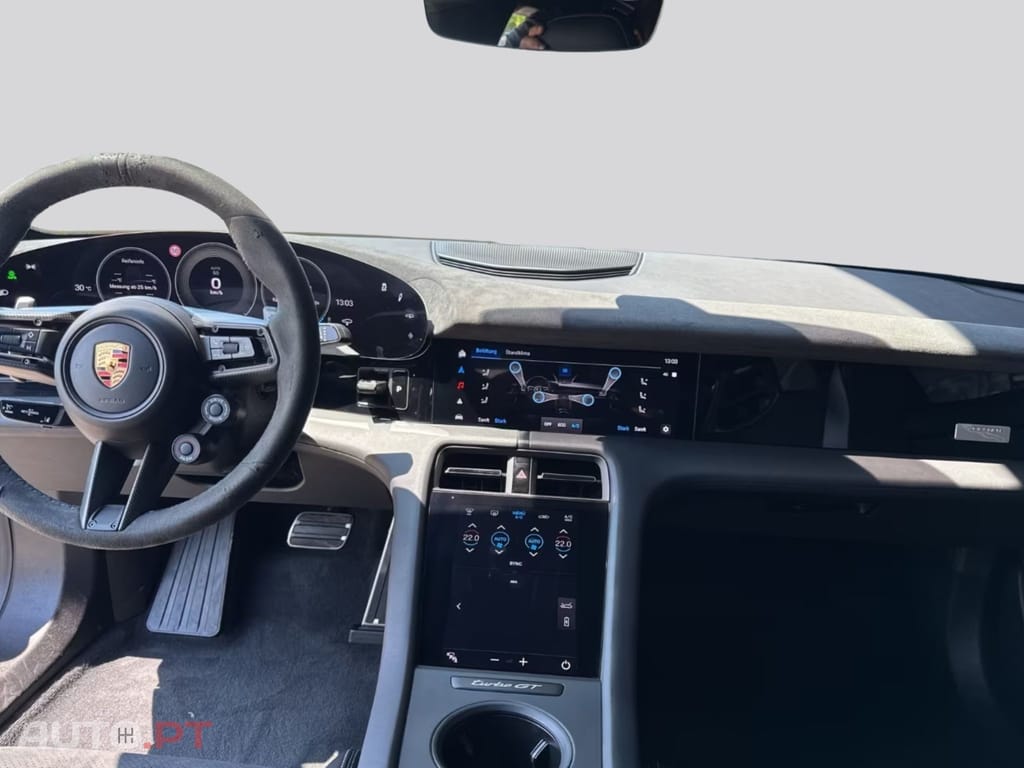 Porsche Taycan I.V.A DEDUTIVEL Turbo GT Weissach
