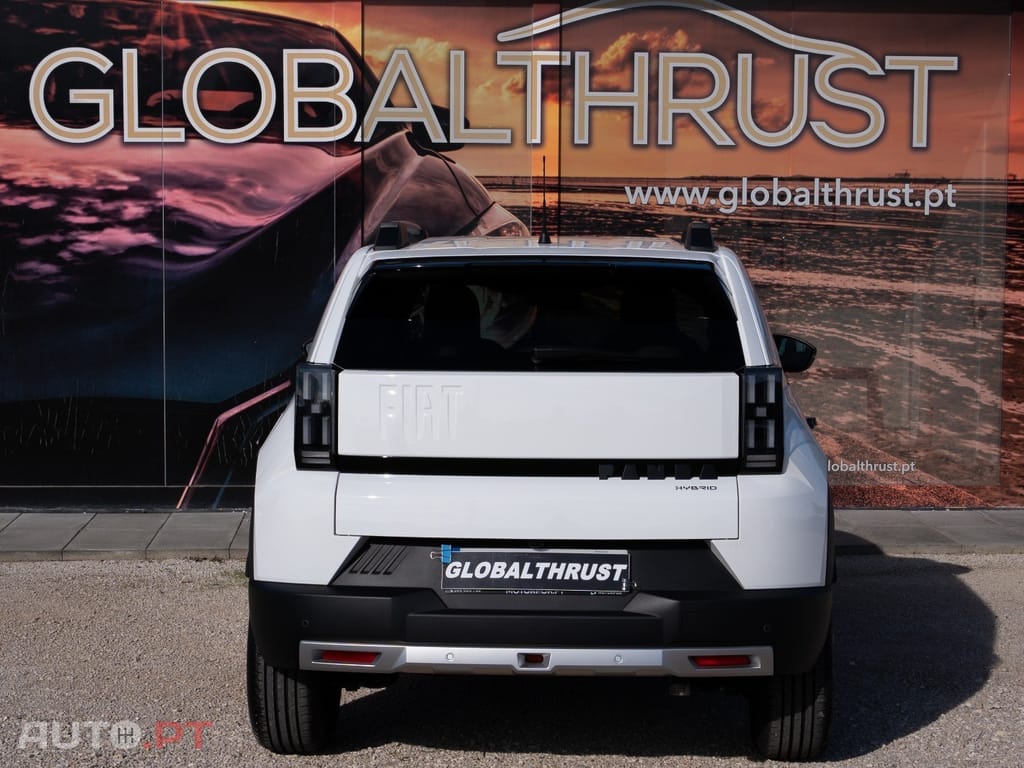 Fiat Grande Panda 1.2 Hybrid La Prima eDCT