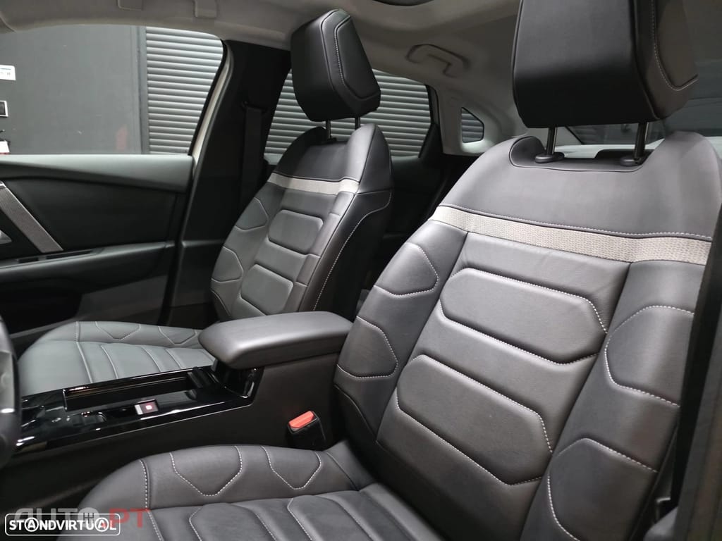 Citroen e-C4 X Shine Pack