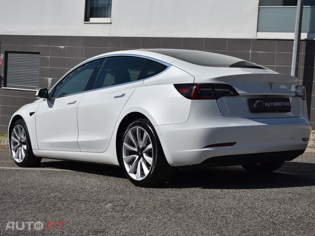 Tesla Model 3 Standard RWD Plus