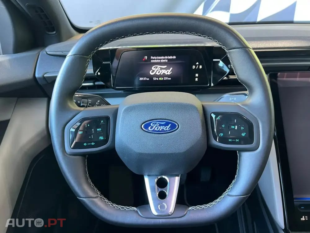 Ford Capri 77 kWh Select