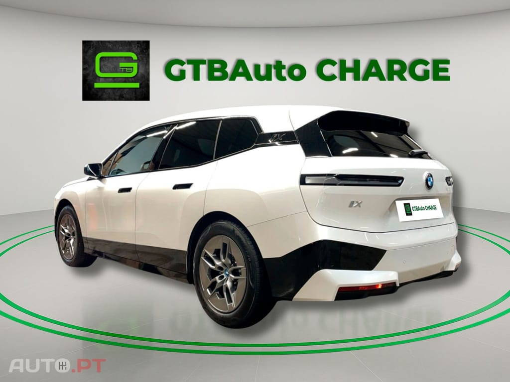 BMW iX I.V.A DEDUTIVEL 50 xDrive Sport 