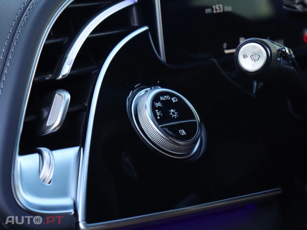 Mercedes-Benz E 300 e AMG Line — fotografia 19