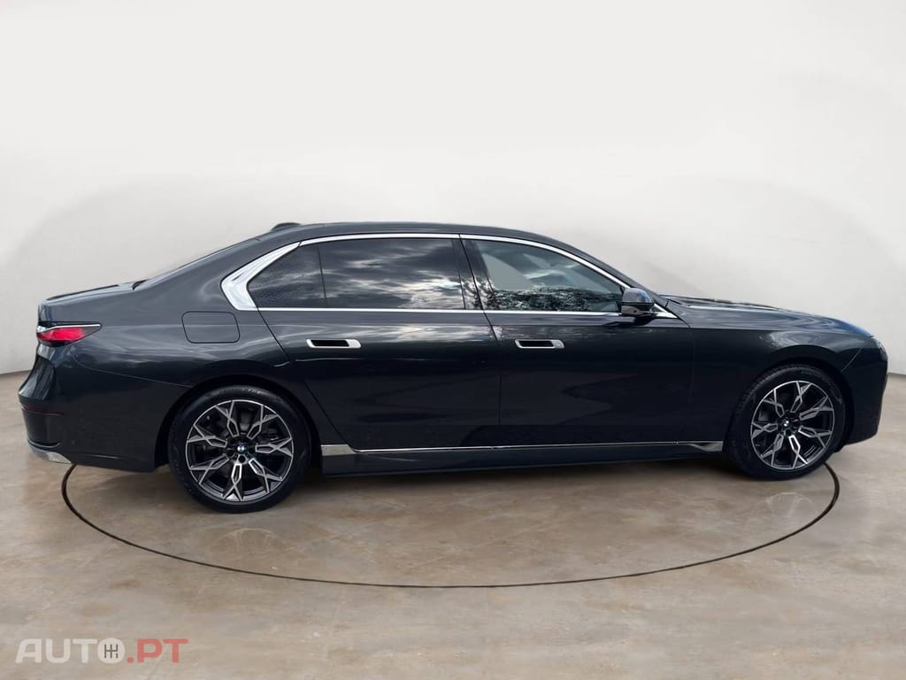 BMW 750 e xDrive