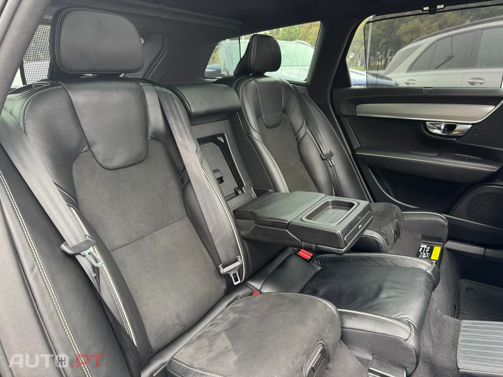 Volvo V90 2.0 T8 PHEV R-Design AWD