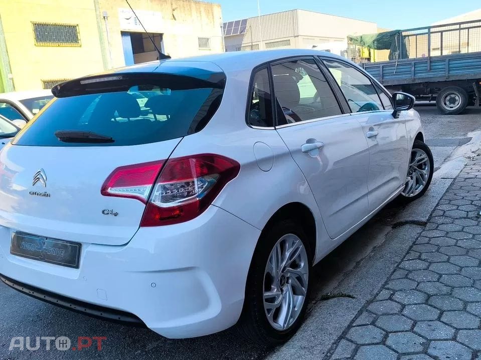 Citroen C4 1.6 e-HDi Exclusive J17 CMP6