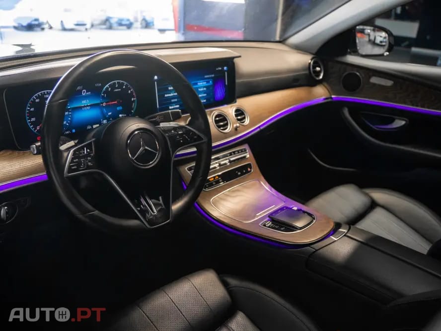 Mercedes-Benz E 300 de 9G-TRONIC AMG Line