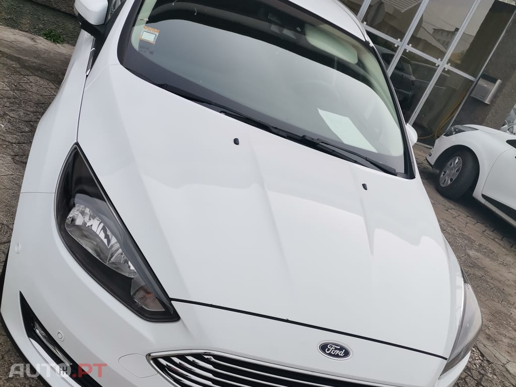 Ford Focus Focus Station 1.5 TDCI Titanium