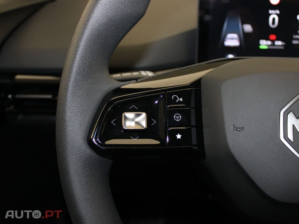 MG MG4 EV STANDARD RANGE TECNHO I.V.A DEDUTIVEL