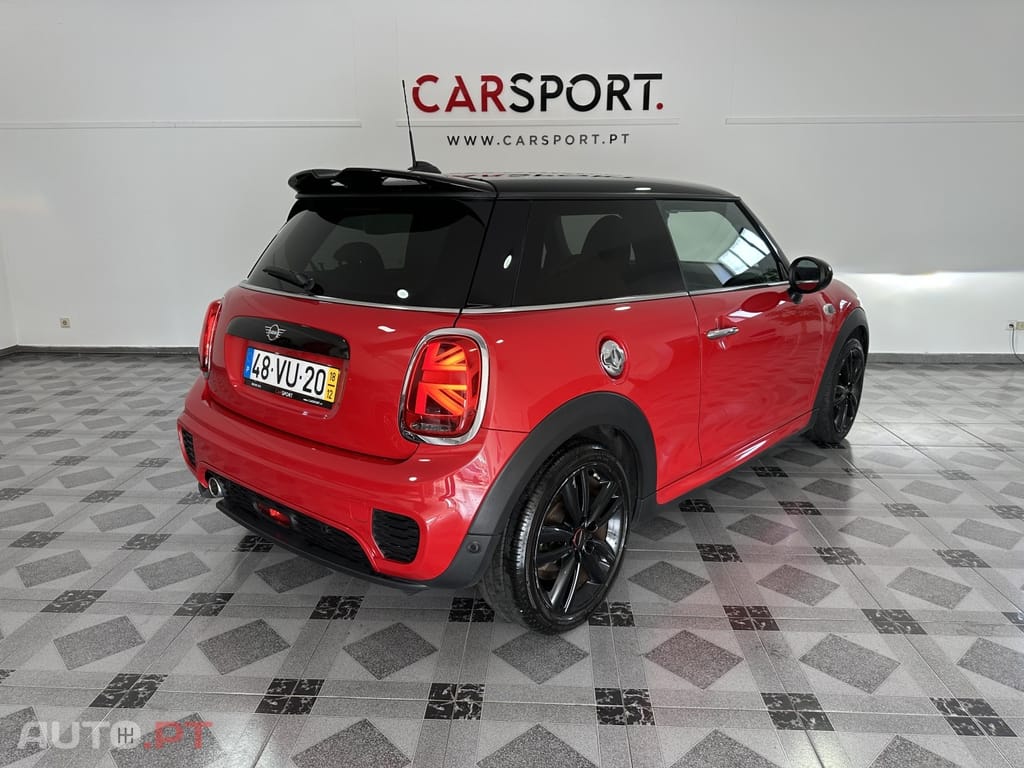 MINI Cooper Cooper D Auto