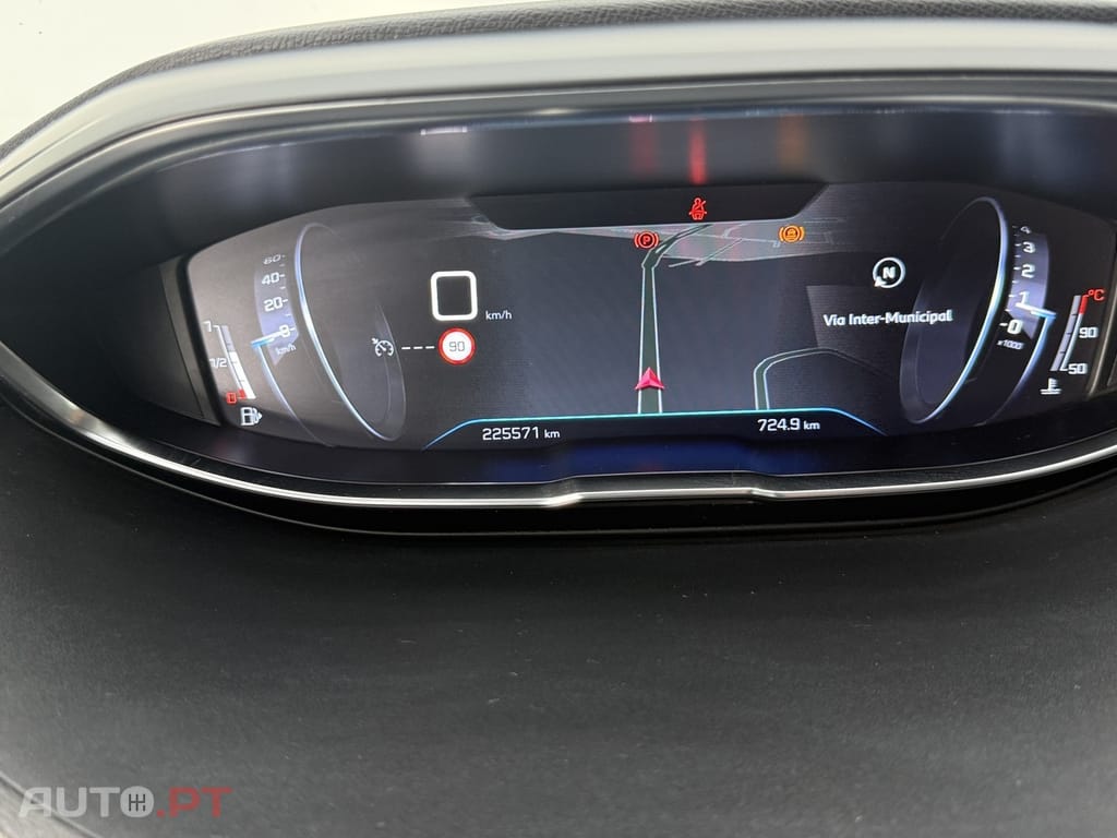 Peugeot 3008 1.5 BlueHDi Allure