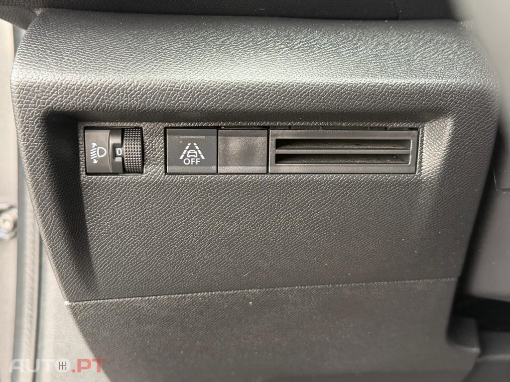 Citroen C4 1.2 PureTech Feel Pack EAT8