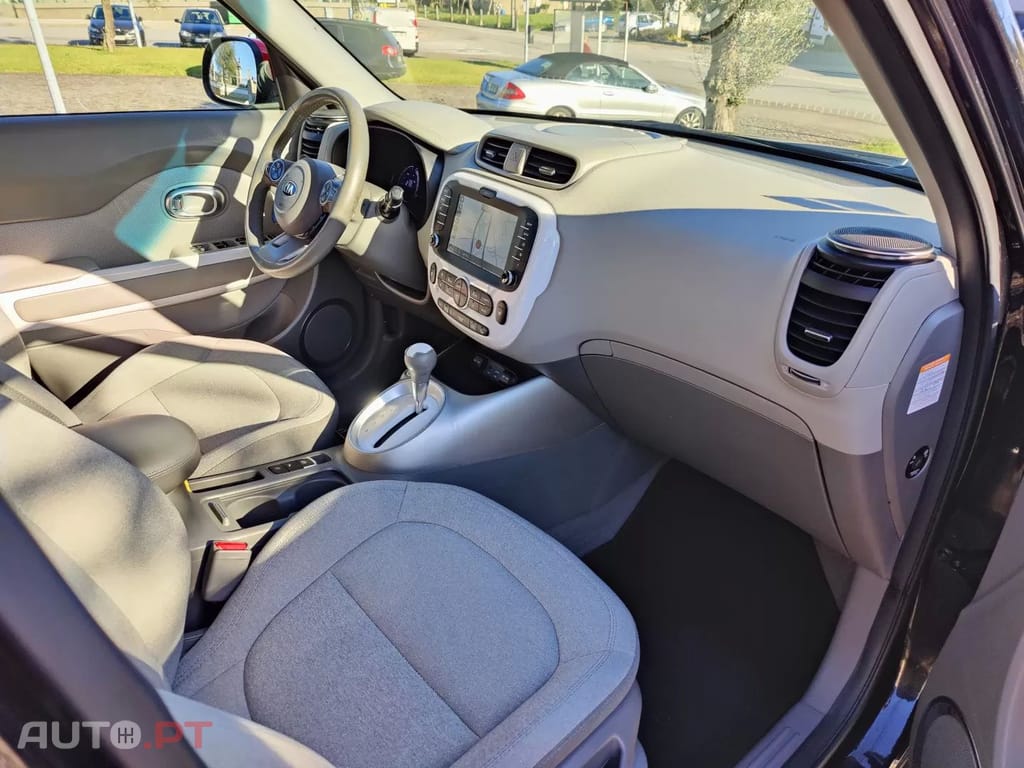Kia Soul EV 30kWh
